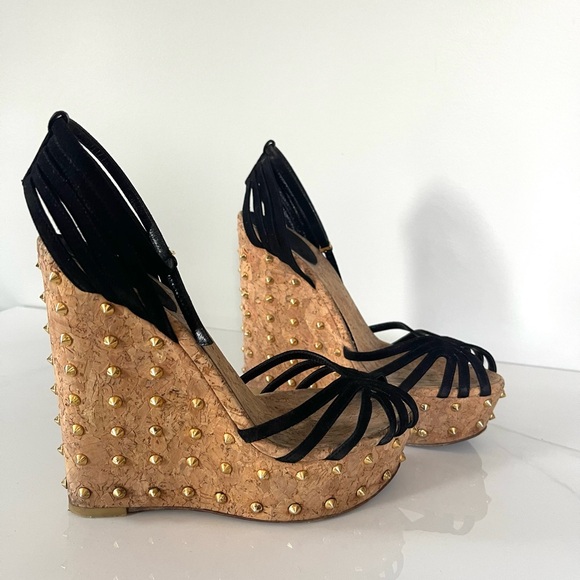 AUTHENTIC GUCCI RESORT COLLECTION WEDGES - Picture 9 of 17